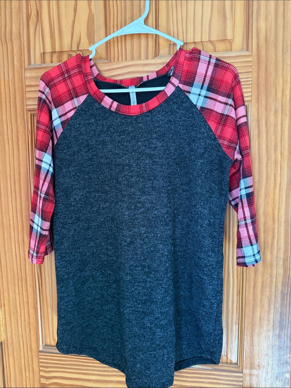Acting Pro Charcoal Body Top with Red Plaid Raglan Sleeves